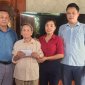 Thị trấn Sao Vàng: Trao quà cho các chiễn sĩ tham gia chiến dịch Điện Biên Phủ