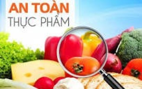 BTT lựa chọn thực phẩm bánh kẹo, rau, củ quả dịp tết Nguyên đán Quý Mão năm 2023
