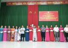 Thị trấn Sao Vàng: Lễ trao thưởng giáo viên, học sinh có thành tích xuất sắc năm học 2024-2025 và trao sổ tiết kiệm cho học sinh có hoàn cảnh khó khăn