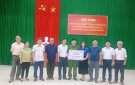 Ra mắt mô hình hướng dẫn người dân cài đặt, kích hoạt tài khoản định danh điện tử, sử dụng ứng dụng VneID