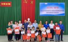 CHƯƠNG TRÌNH TẶNG QUÀ CHO CÁC EM THIẾU NHI KHUYẾT TẬT, THIẾU NHI CÓ HOÀN CẢNH ĐẶC BIỆT KHÓ KHĂN NHÂN THÁNG HÀNH ĐỘNG VÌ TRẺ EM NĂM 2023