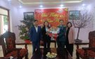 THỊ TRẤN SAO VÀNG: THĂM, CHÚC TẾT CÁC ĐƠN VỊ ĐỨNG CHÂN TRÊN ĐỊA BÀN