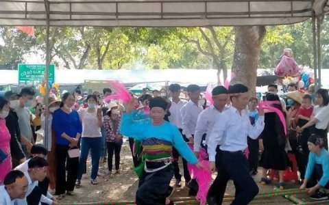 Thị trấn Sao Vàng tham gia phục vụ lễ hội Lê Hoàn 